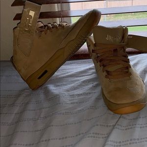 New Nike Air LeBron James Wheat Suede Shoes